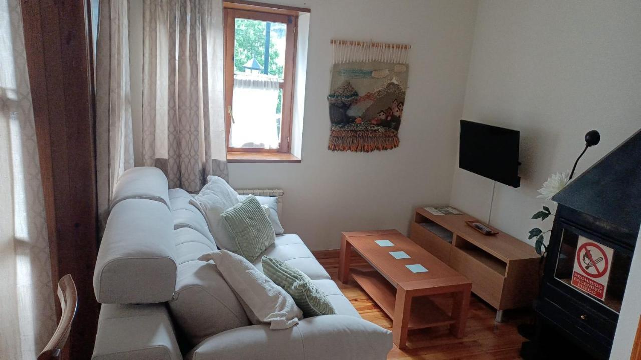 Pyros De Benas Appartement *